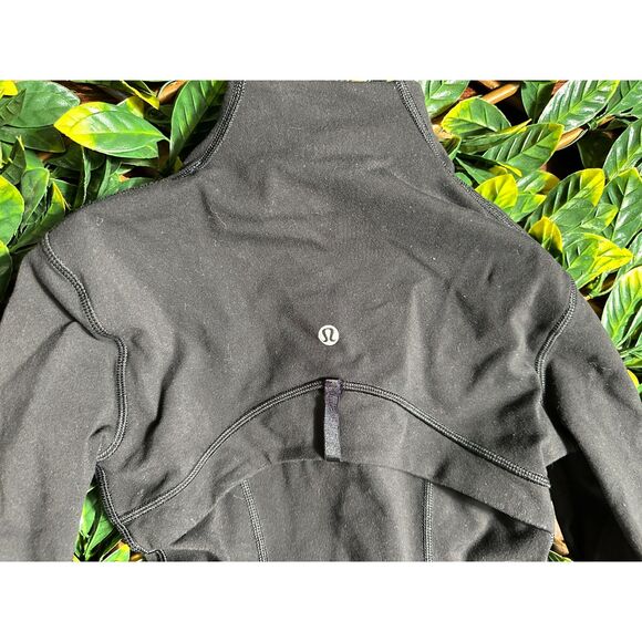 Lululemon Black Define Jacket Full Zip Size 0 - Picture 4 of 6